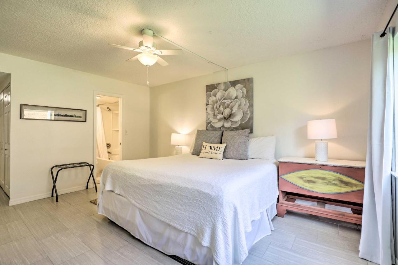 St Augustine Getaway With Porch 1 Block To Beach! Saint Augustine Eksteriør billede