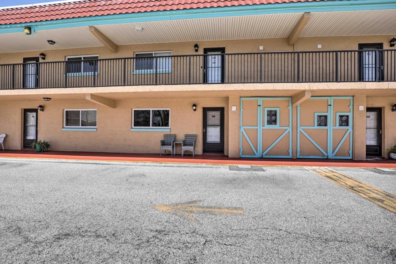 St Augustine Getaway With Porch 1 Block To Beach! Saint Augustine Eksteriør billede